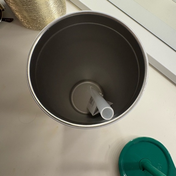 Roller Rabbit X Starbucks cup - Picture 2 of 2